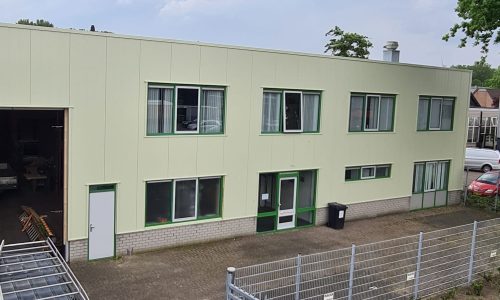 Renovatie gevel kantoorgedeelte te Rozenburg
